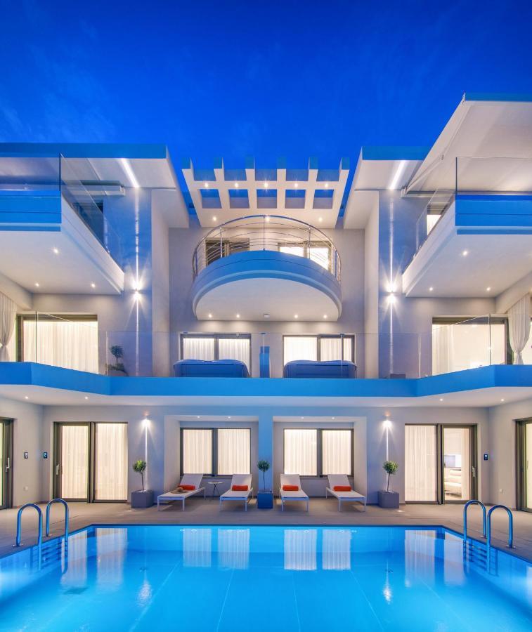 Livinghome Suites Párga Exterior foto