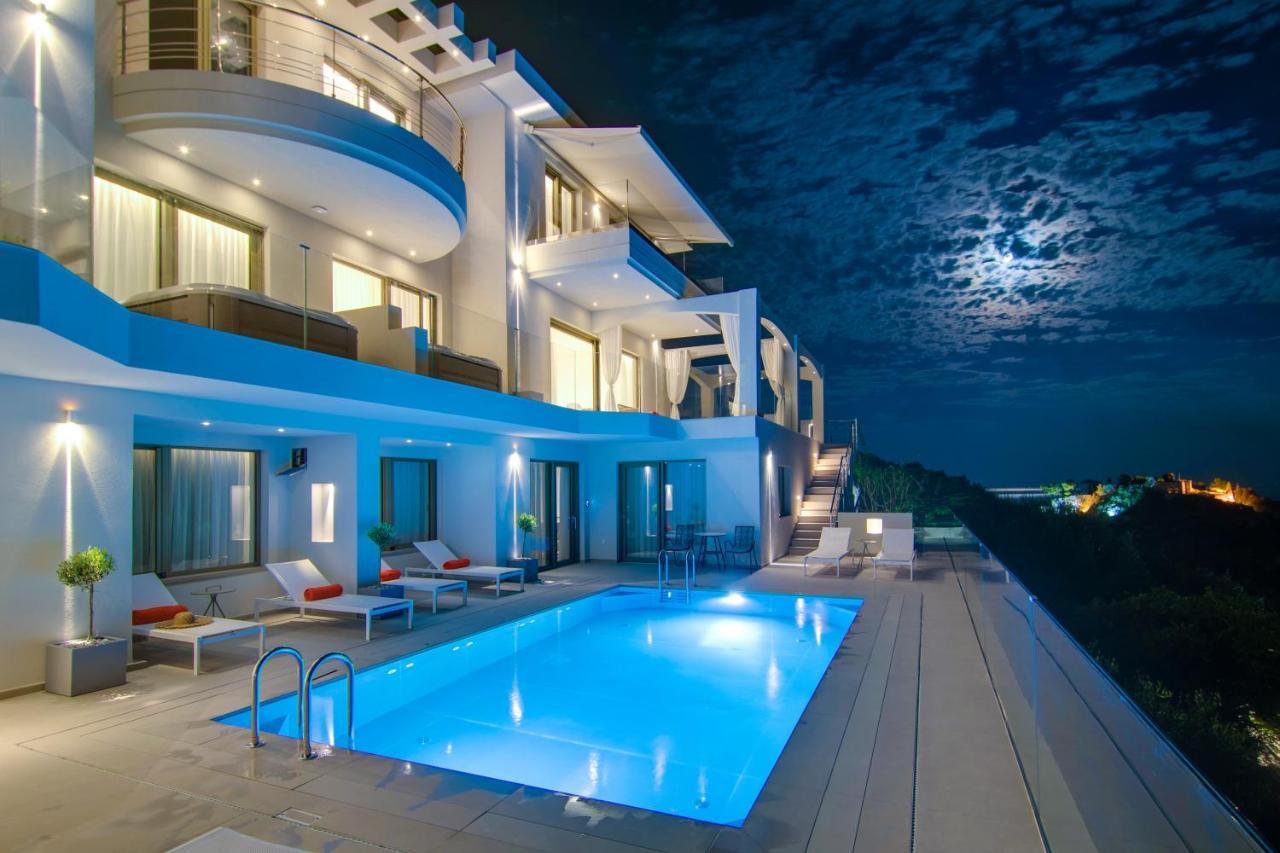Livinghome Suites Párga Exterior foto