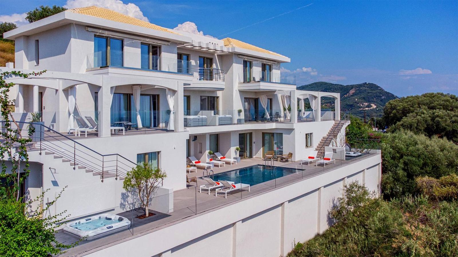 Livinghome Suites Párga Exterior foto
